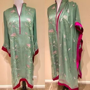 Wedding and Party Wear Dress Chiffon Salwar Kameez